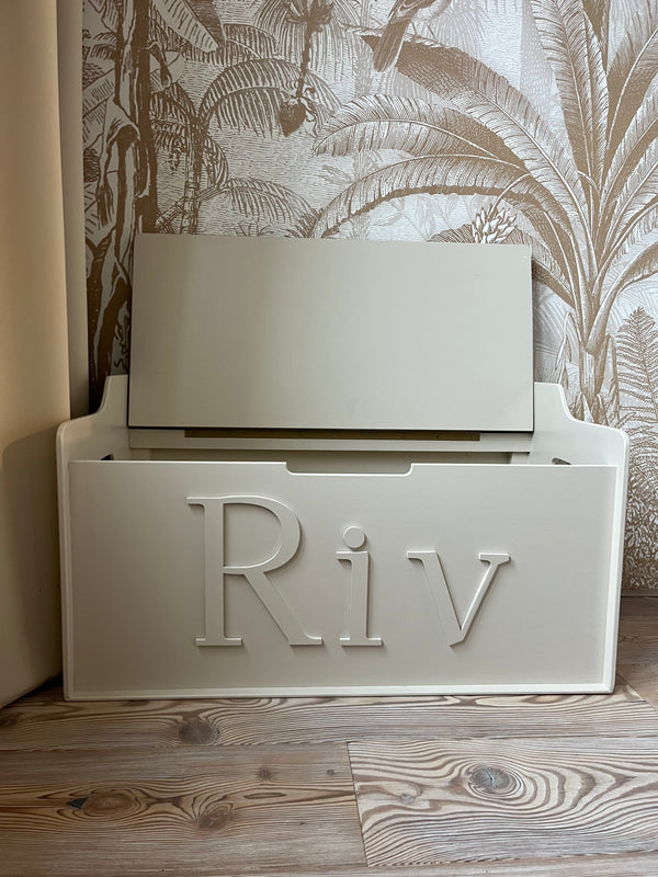 Gepersonaliseerd opbergbankje gefvefd